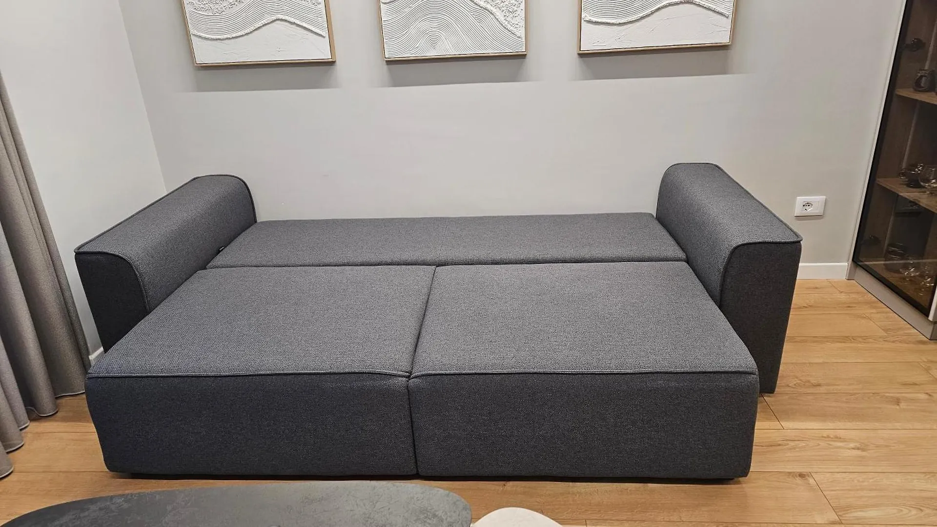 טיראנה Kris Apartments